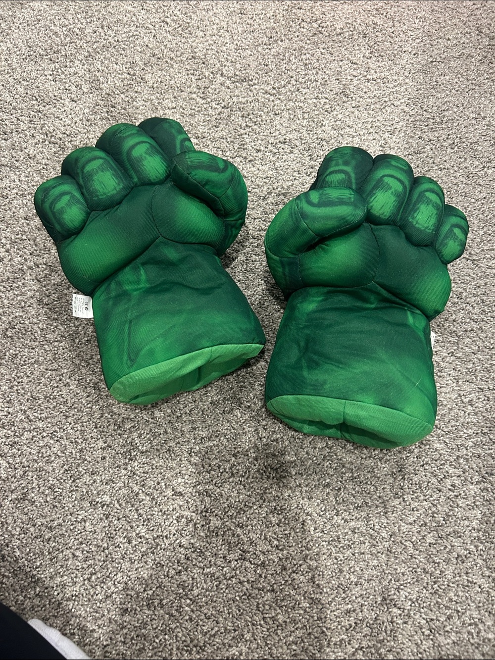 Hulk hands